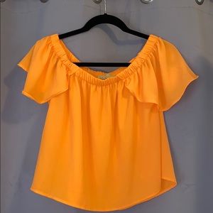 orange blouse💫